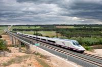 Un 9,5% más de plazas en Ave y Larga Distancia de Renfe en Semana Santa 2017